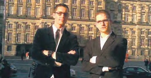 2 acteurs undercover voor media aandacht