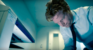 spoed acteur gevonden bedrijfsfilm printer zonder inkt