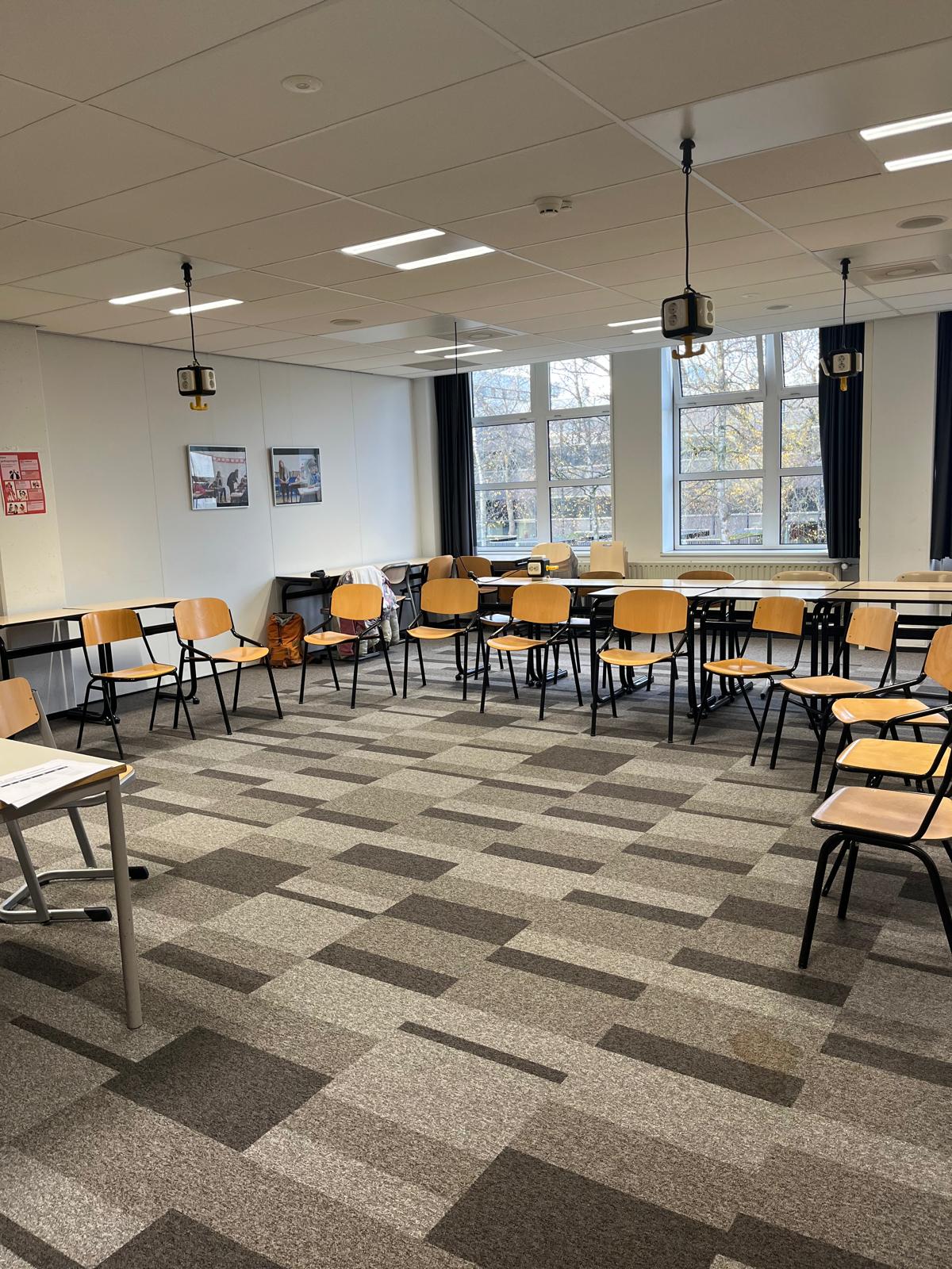 Huureenacteur en Fontys Speco sport economie werken samen -studenten leren